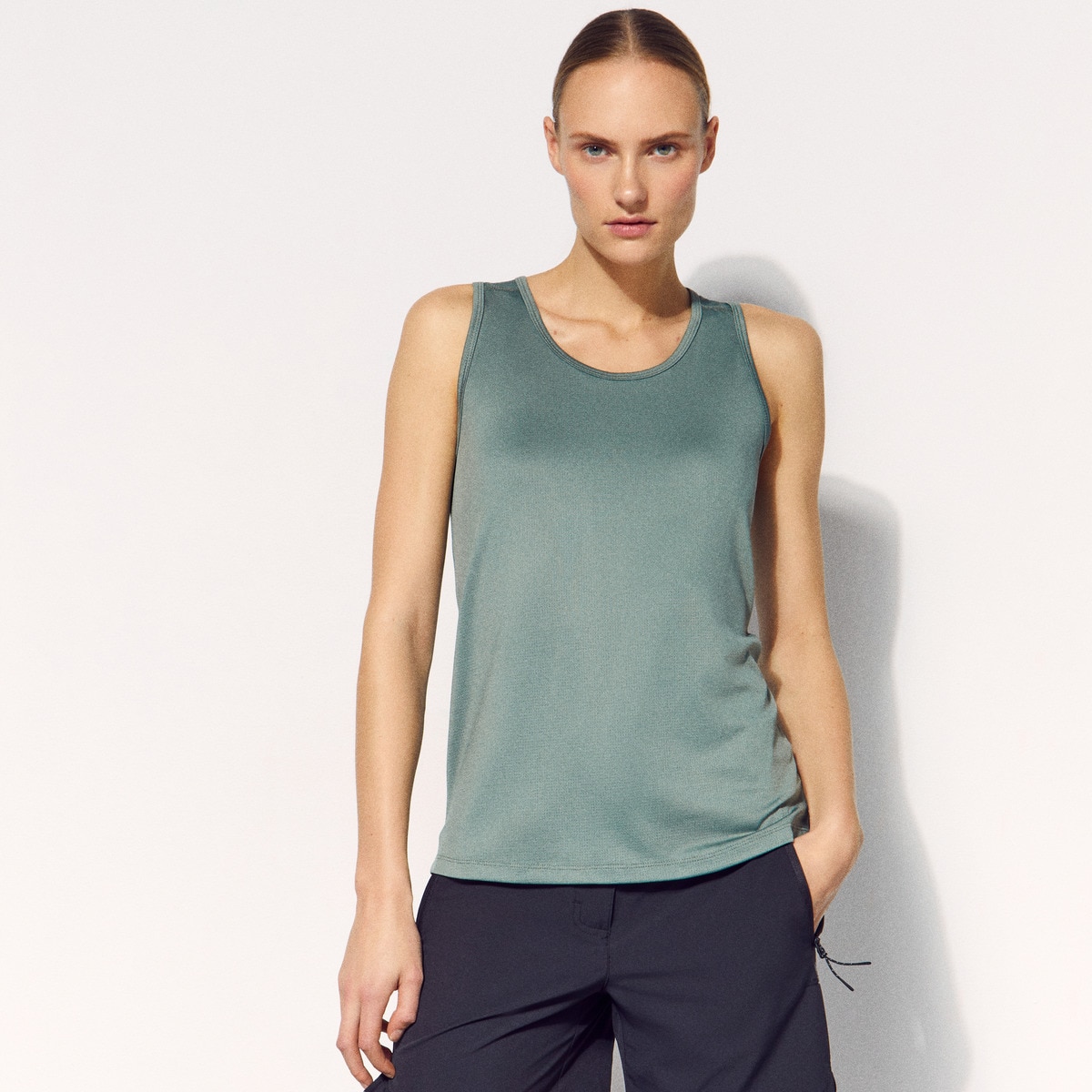Tank Top de Montanha de Mulher Verde-1