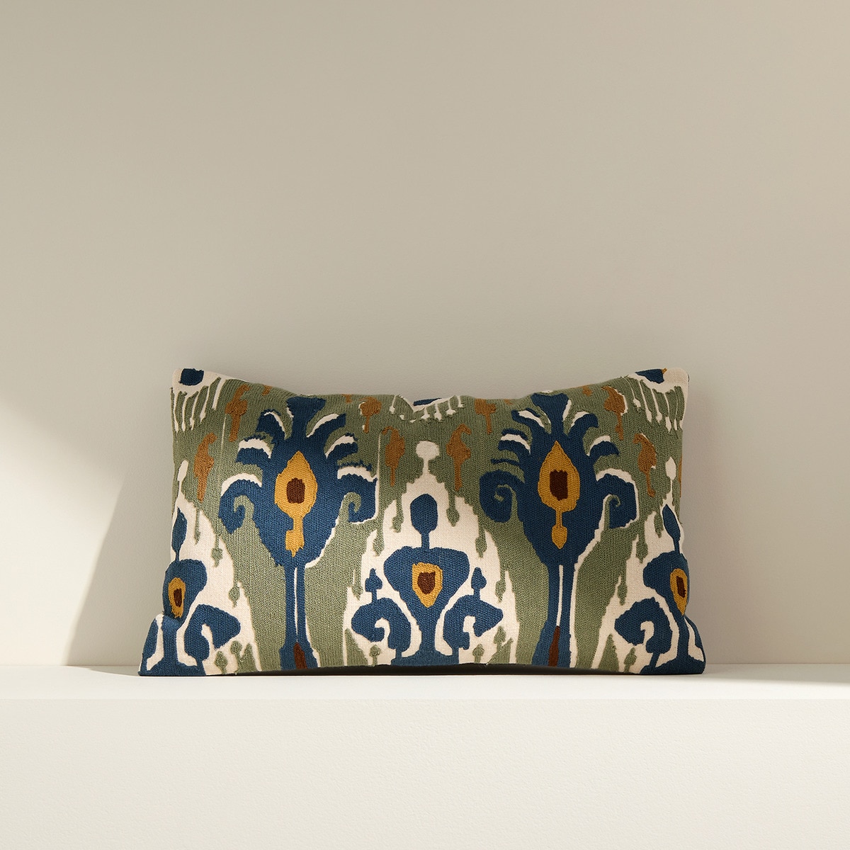 Almofada Decorativa Retangular com Bordado Messina Multicolor-1