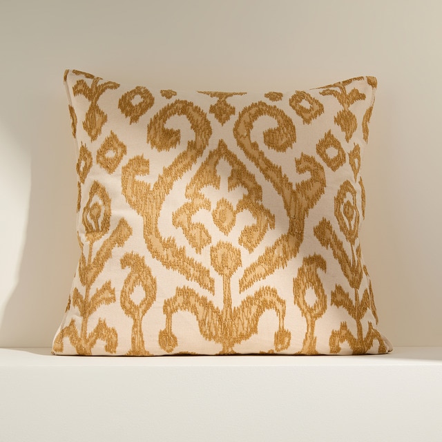 Imagem 0 de Almofada Decorativa com Bordado Catânia