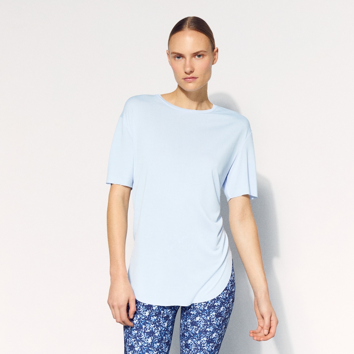 T-shirt de Training de Mulher em Modal com Manga Curta 410 Azul Claro-2