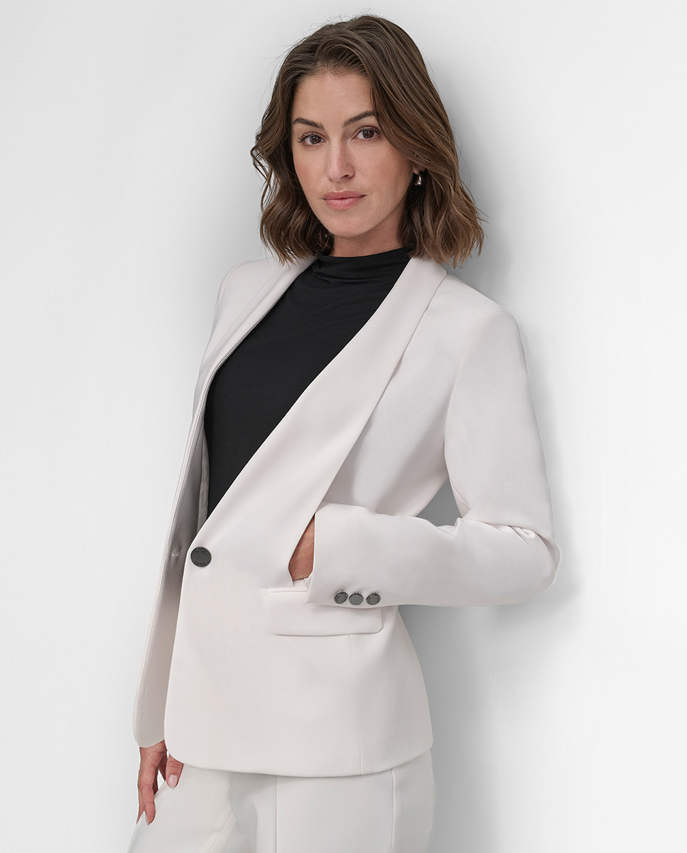 Blazer sem Gola com Detalhe de Duas Pregas à Frente e um Botão Cru-3
