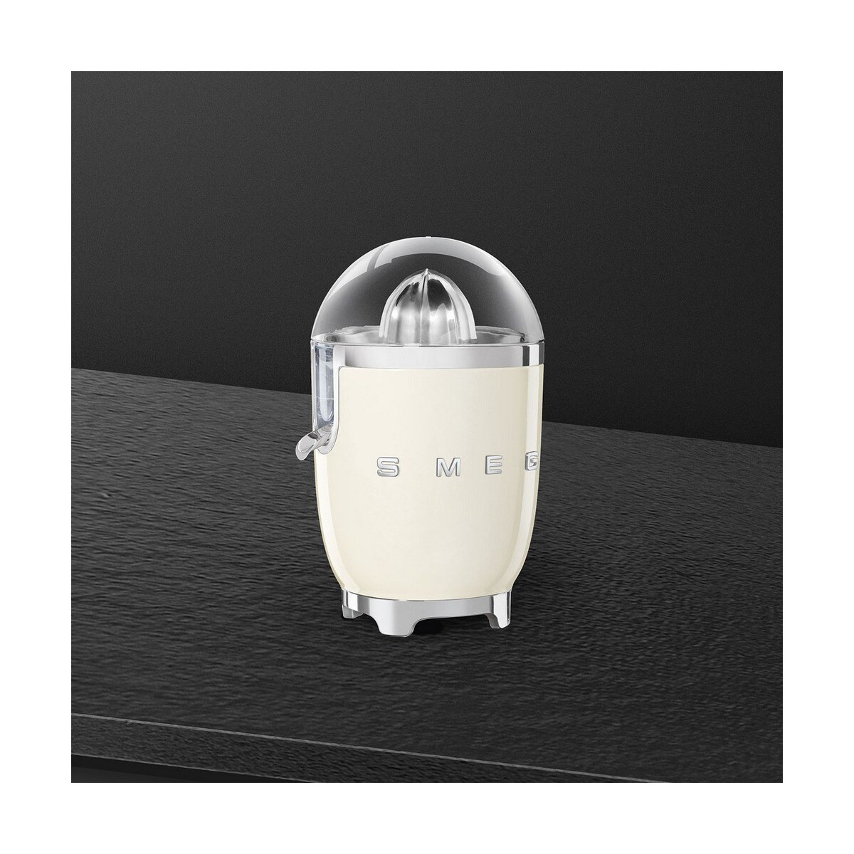 Espremedor de Citrinos Smeg Anni 50 CJF11CREU Pressão Manual de 70 W - Creme Polido Creme-4