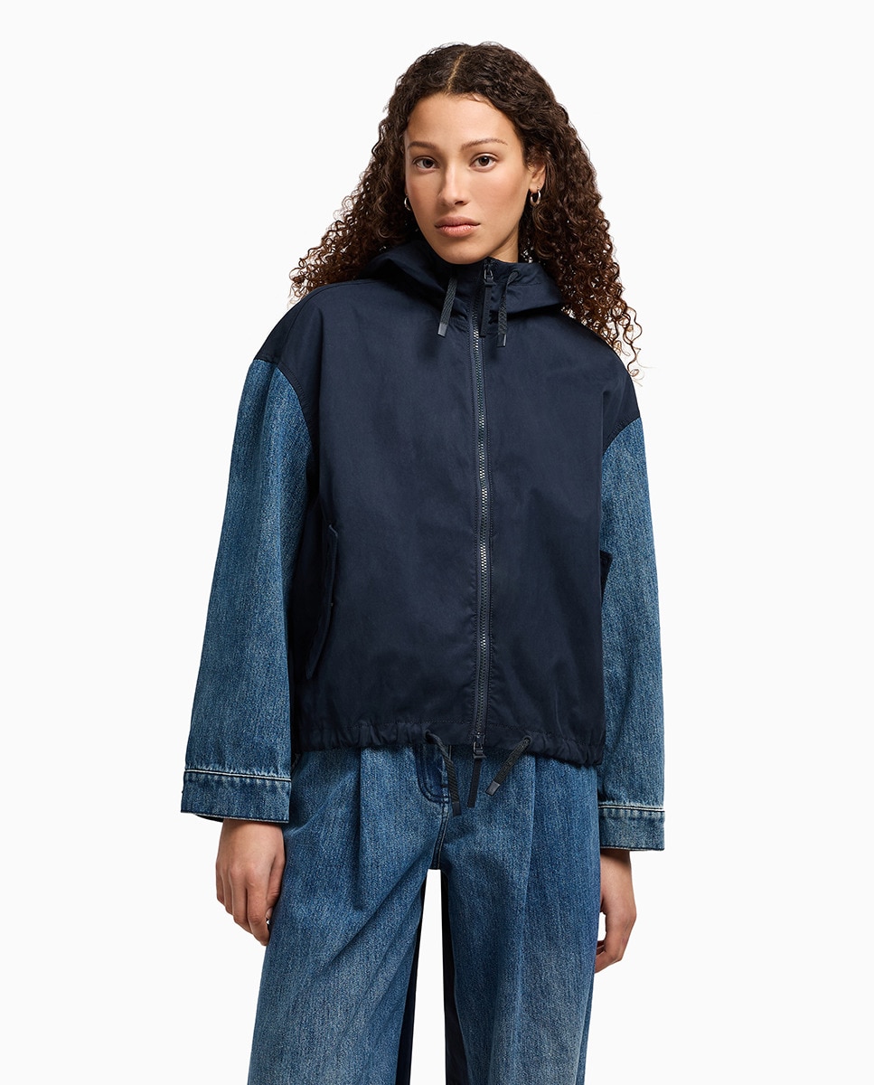 Imagem 0 de Blusão Over com Blusa em Nylon e Mangas em Ganga