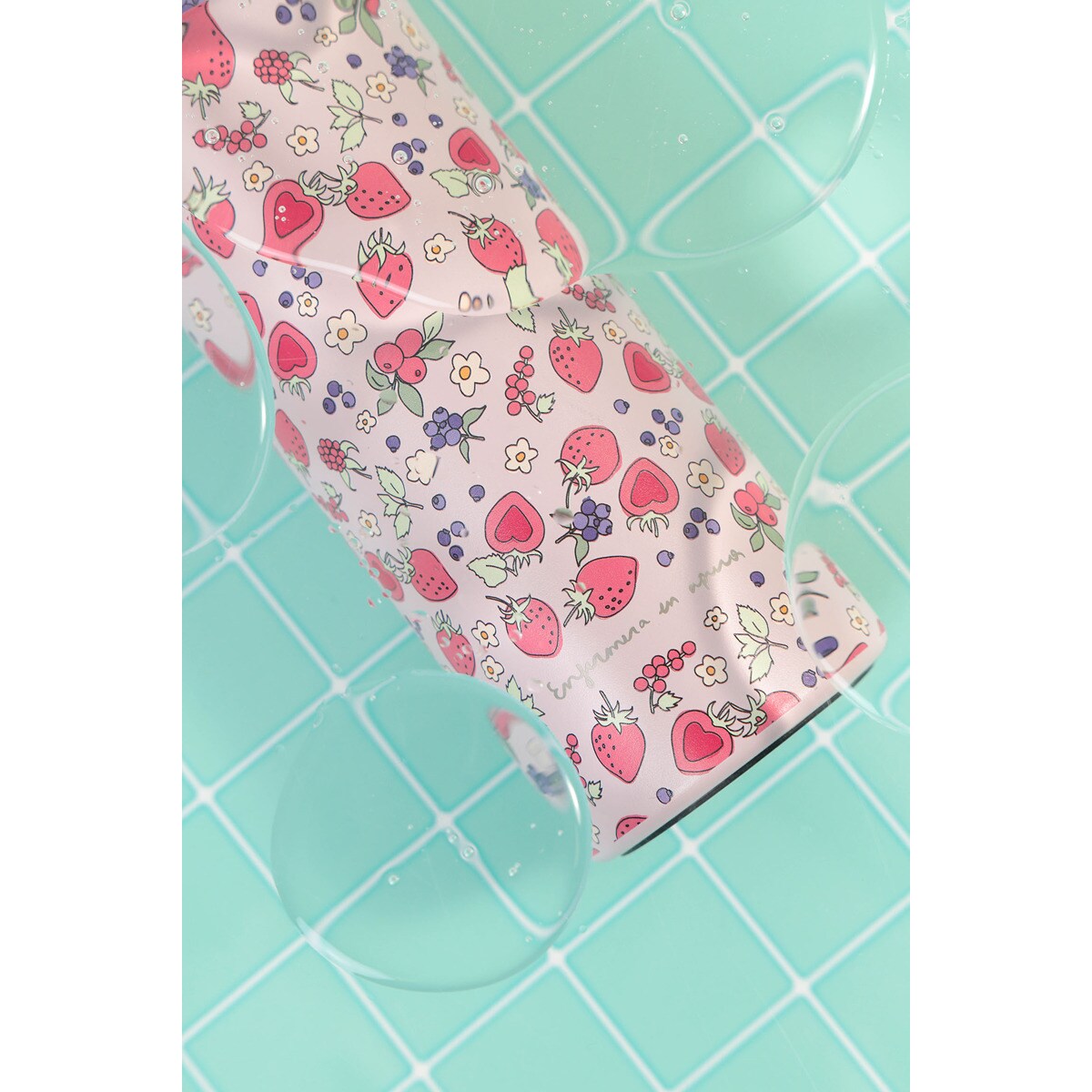 Garrafa Runbott X Enfermera en apuros  strawberry 5