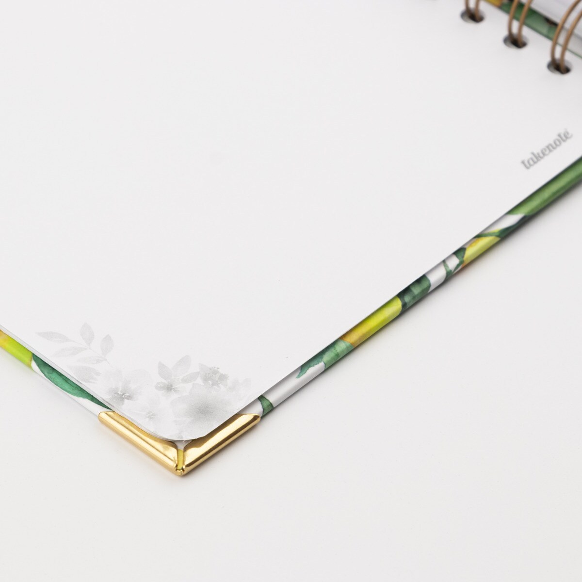 Cuaderno liso a4 Takenote Valentina morado Morado-2