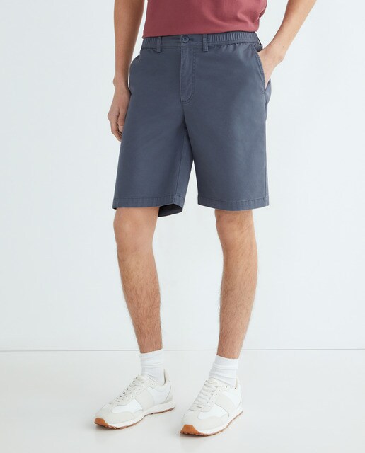 Bermuda chino goma hombre