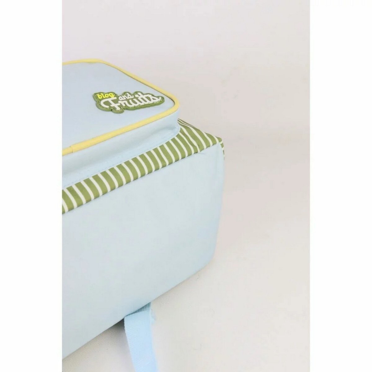 Mochila escolar clássica B´logs Fruit abacate 2