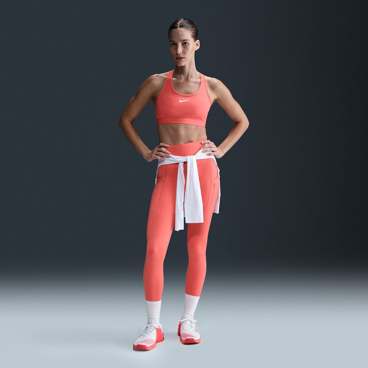 Top de Mulher Swoosh Medium Support Coral-1