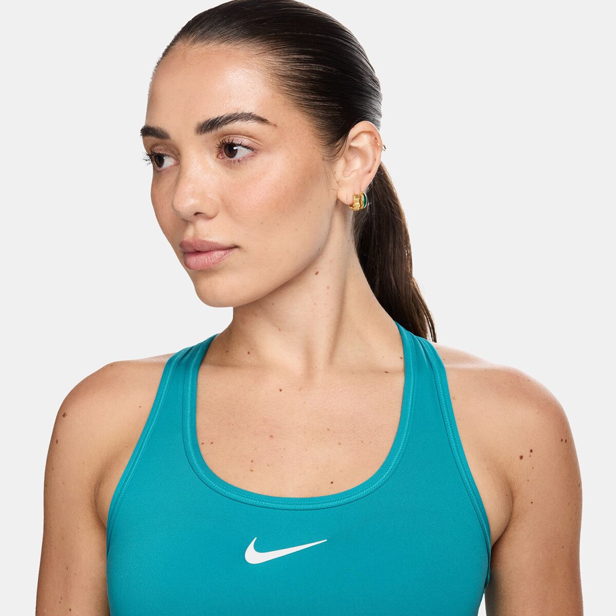Top de Mulher Swoosh Medium Support Verde-3