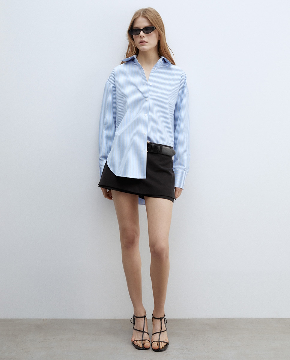 Camisa Básica às Riscas Azul-6
