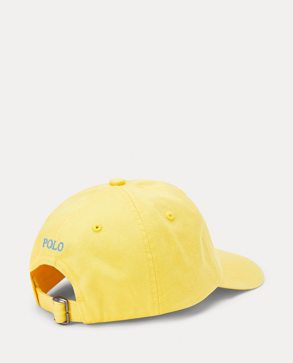 Boné de Criança com Cavalo Bordado e em Algodão Amarelo-2