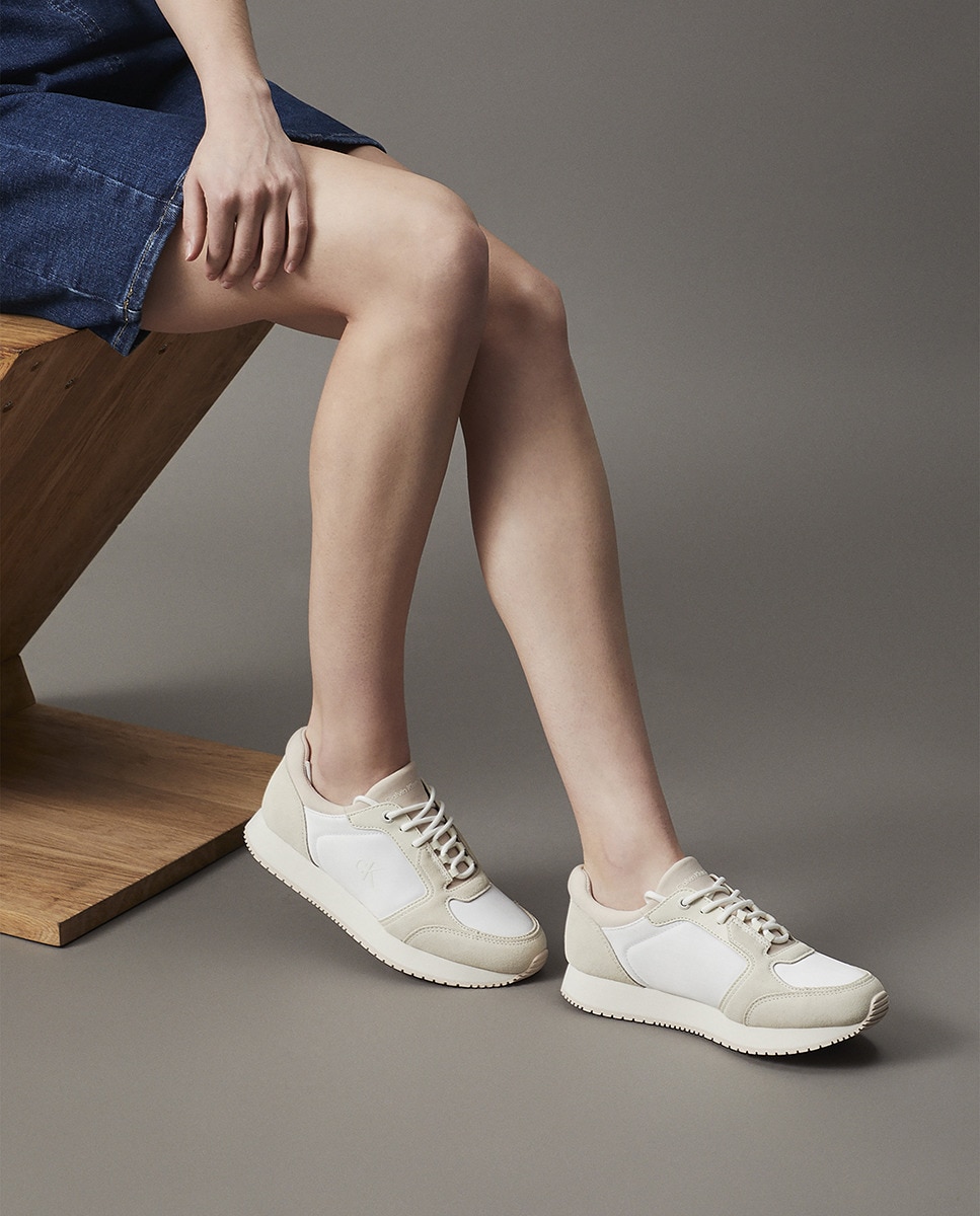 Sapatilhas Estilo Runner de Materiais Sustentáveis com Sola Grossa e Logótipo Lateral Branco-marfim-7