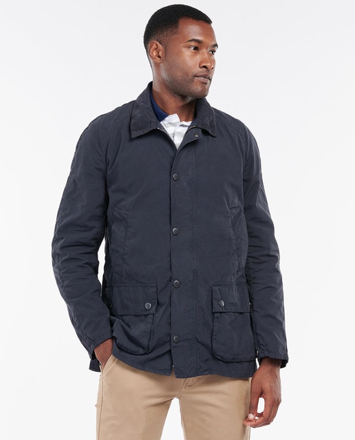 Imagen 0 de Chaqueta de hombre casual con cintura ajustada.