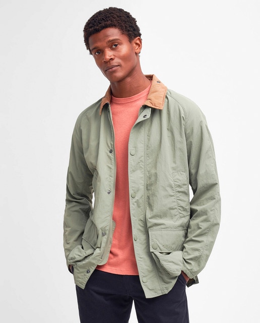 Imagen 0 de Chaqueta de hombre e impermeable