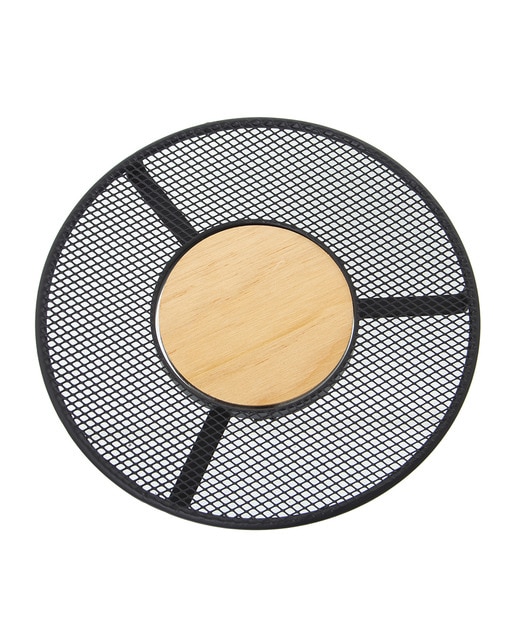 Imagen 0 de Salvamantel metal rejilla negro con centro madera