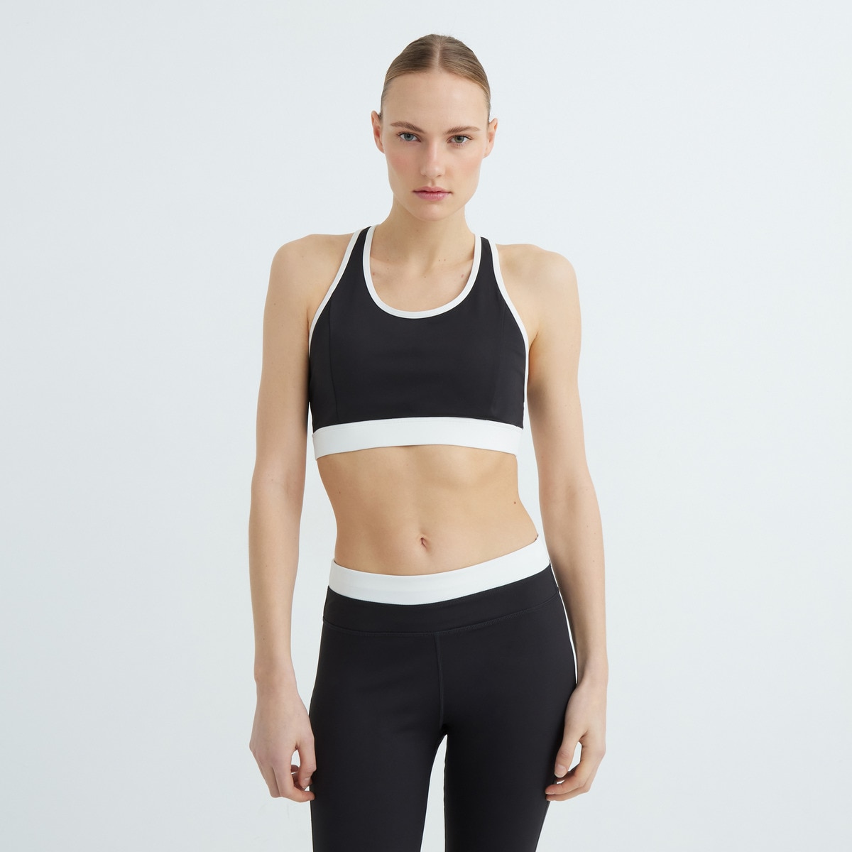 Top running tirantes Negro-1