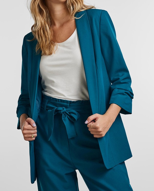 Imagen 0 de Blazer de mujer con mangas 3/4 y cuellos de solapa