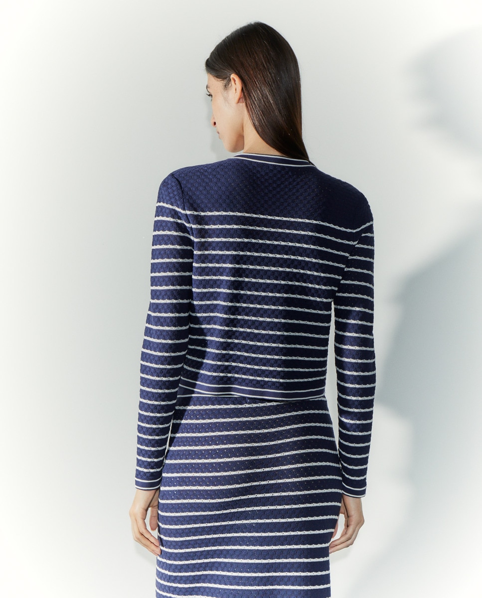 Cardigan às Riscas com Pegada Azul-3