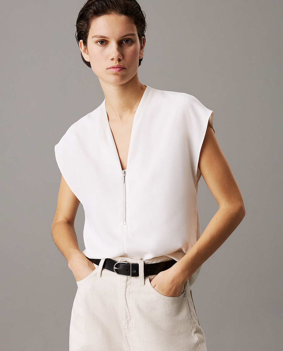 Blusa de Manga Curta com Fecho de Correr Branco-1