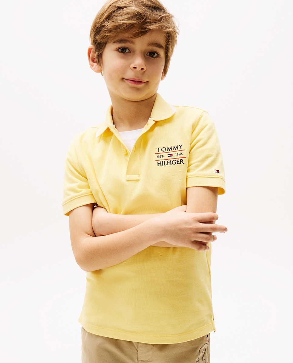 Polo Liso com Manga Curta e Logótipo no Peito Amarelo-1