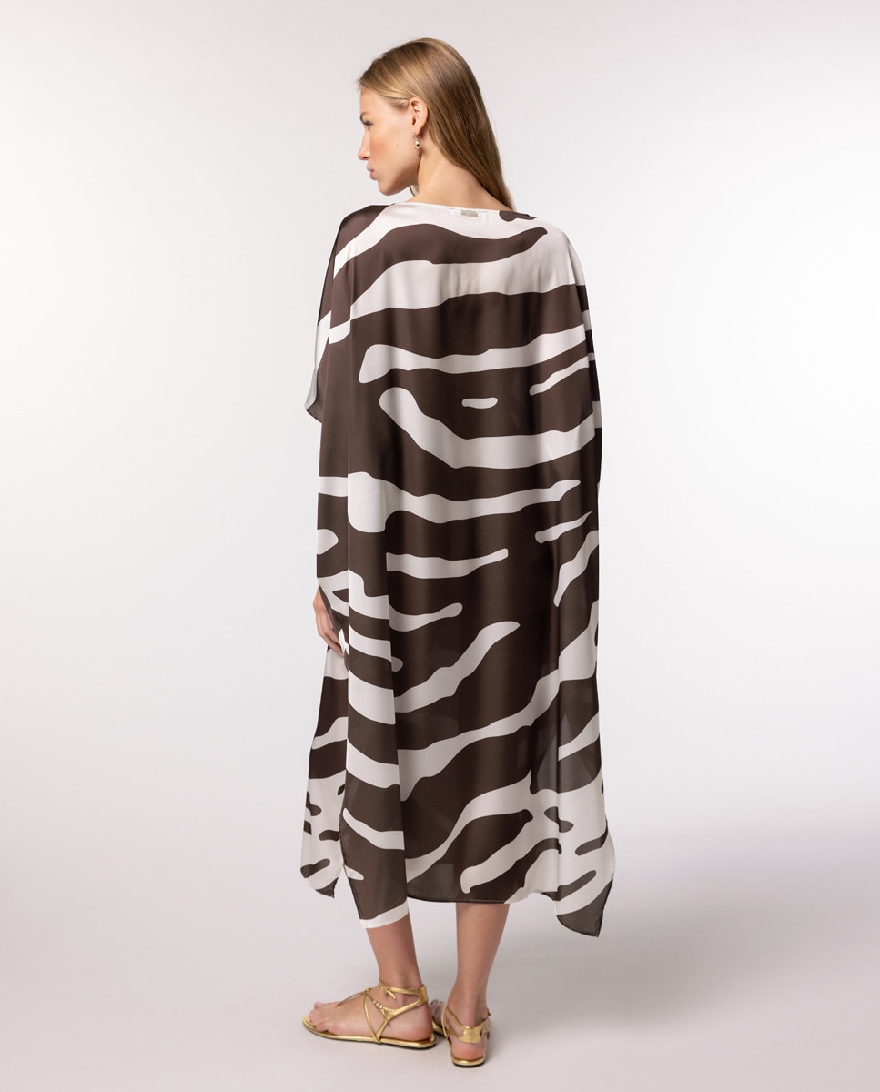 Kaftan com Animal Print e Cortes Laterais Castanho-escuro-2