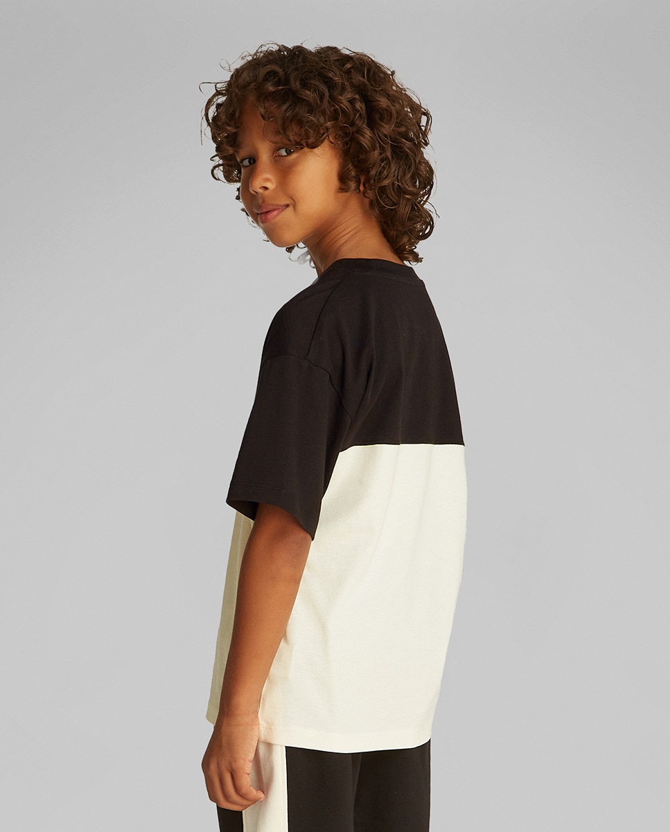 T-shirt de Manga Curta com Color Block Preto-2