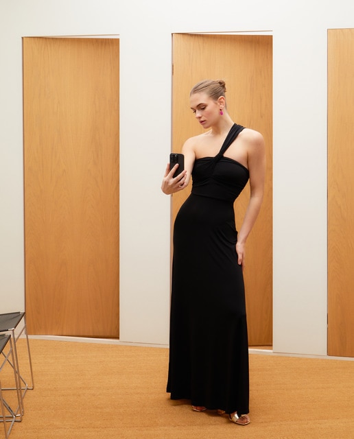 Imagen 0 de Vestido drapeado largo