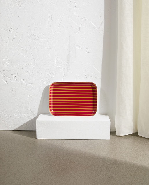 Imagen 0 de Bandeja decorativa con filo dorado Stella Rittwagen