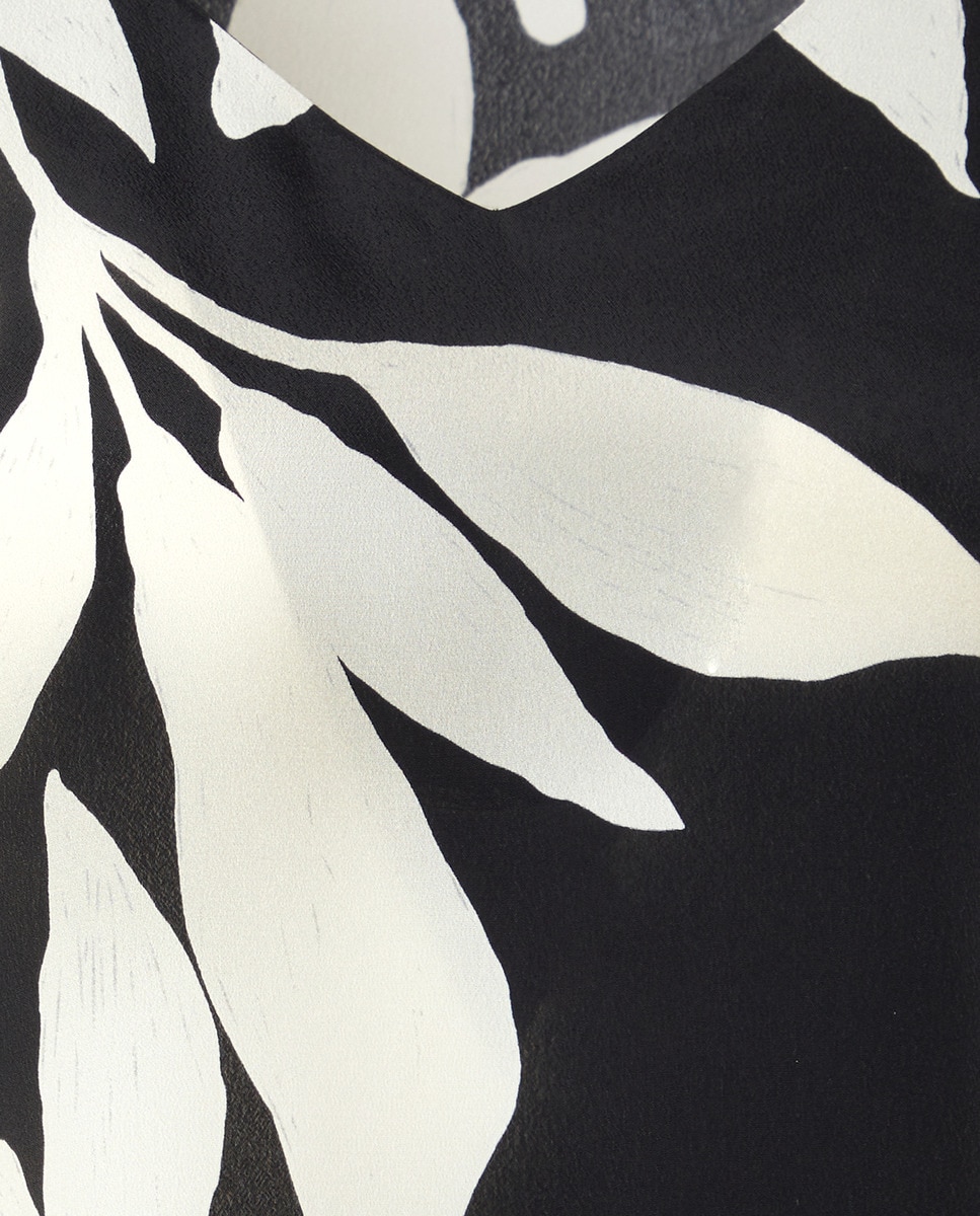 Top Kaftan Estampado de Seda Preto-5