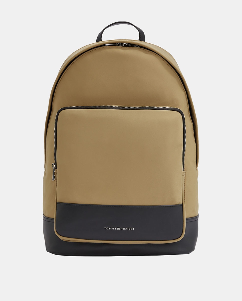 Mochila de Poliéster Reciclado com Alças Ajustáveis e Bolso Exterior Castanho-1