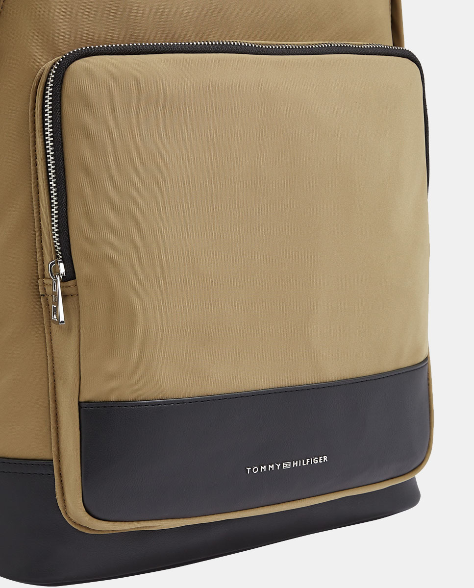Mochila de Poliéster Reciclado com Alças Ajustáveis e Bolso Exterior Castanho-5