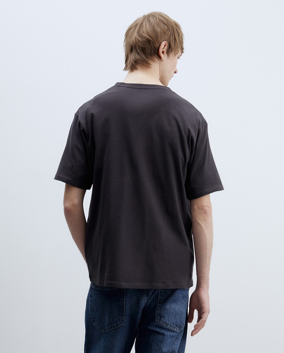 T-shirt Ramones Preto-2