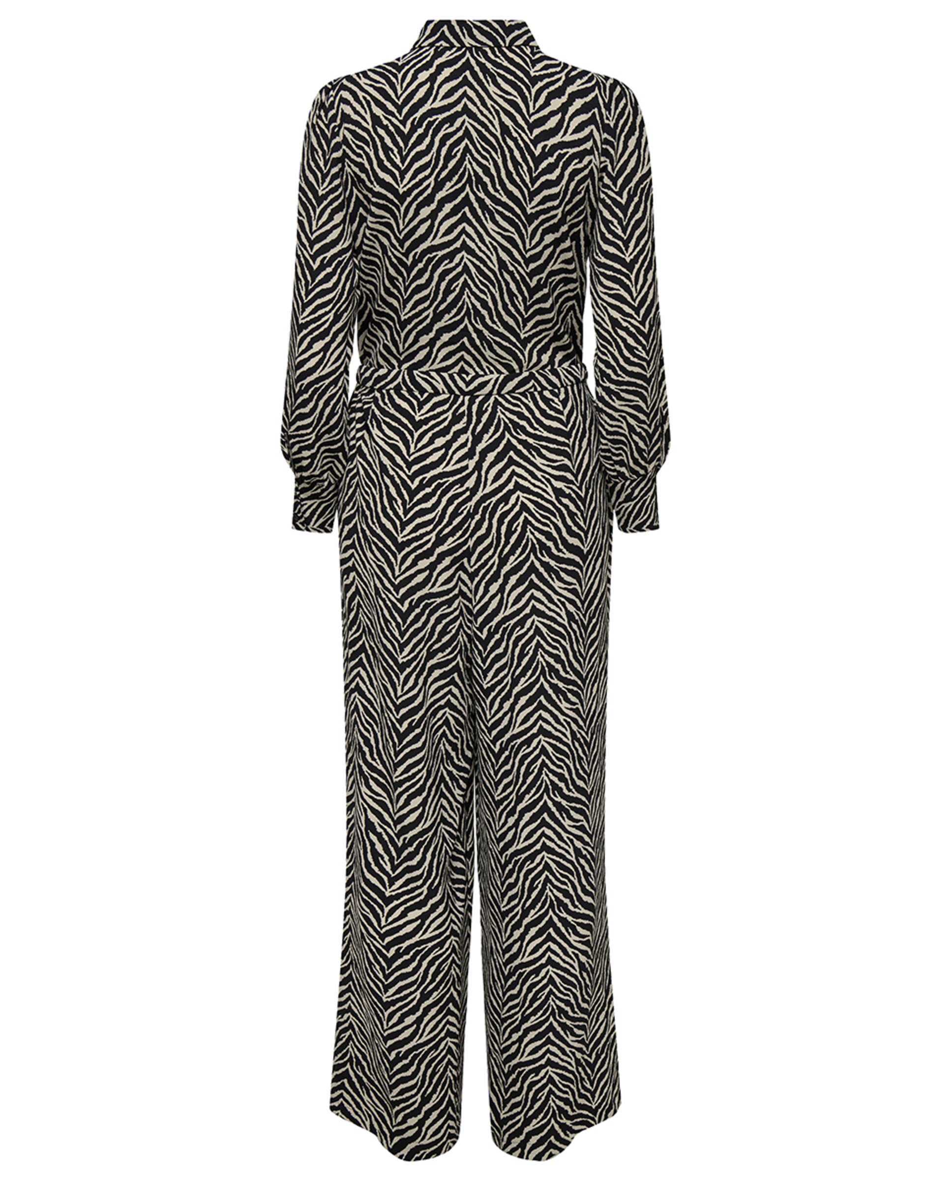 Macacão Comprido com Cinto Ajustável e Animal Print Preto-6