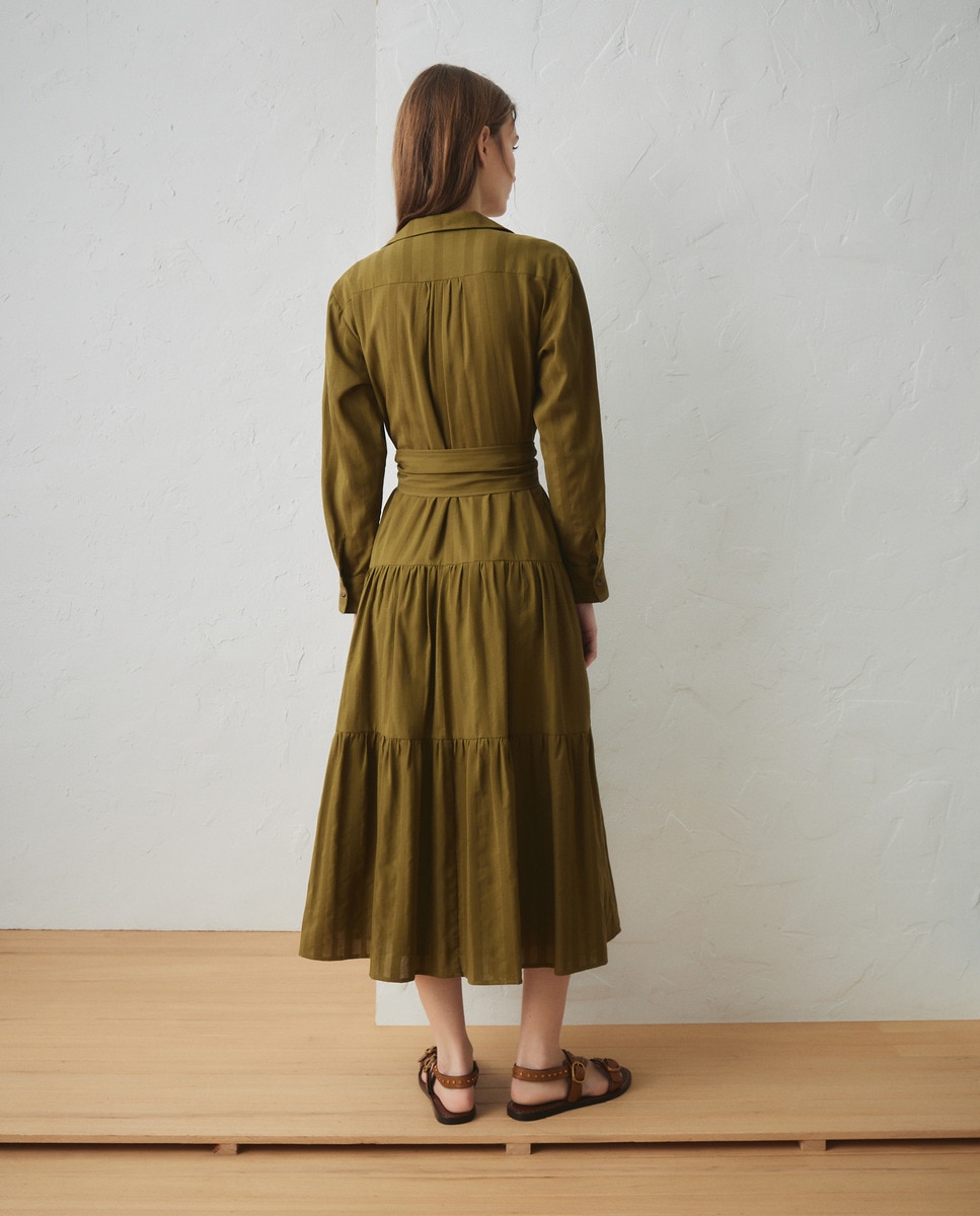 Vestido Liso com Textura Verde-3
