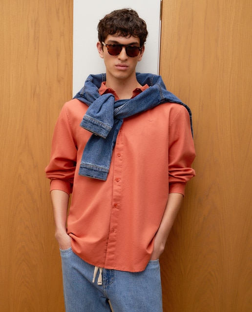 Camisa lisa de lino de hombre