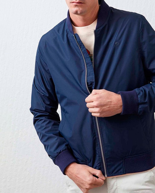 Imagen 0 de Chaqueta Bomber de hombre, con forro a contraste