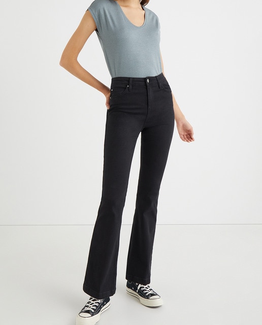 Imagen 0 de Top de mujer básico manga corta cuello pico