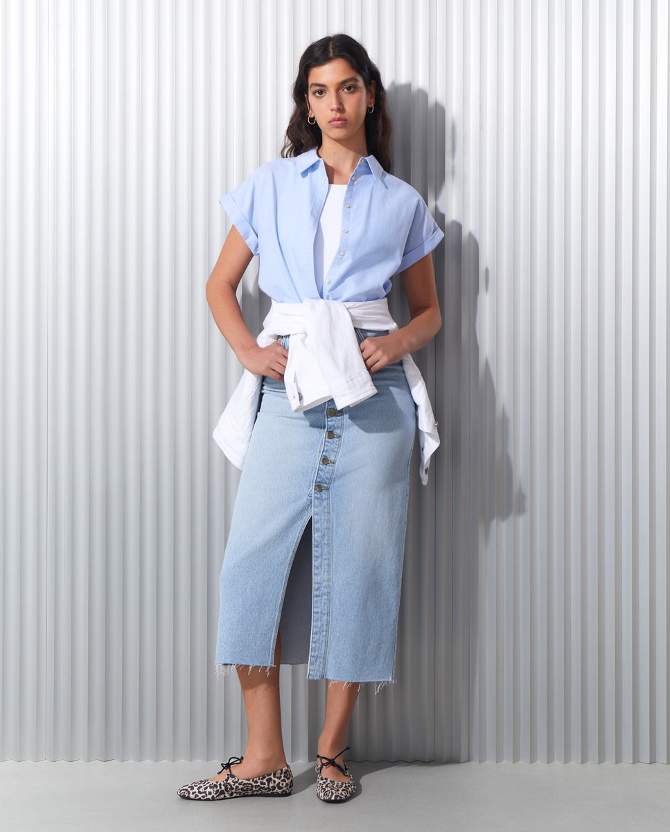 Camisas Oxford Blusas Para Dama Manga Corta Camisa de mujer manga corta  oxford · Easy Wear · El, image size:967x1200