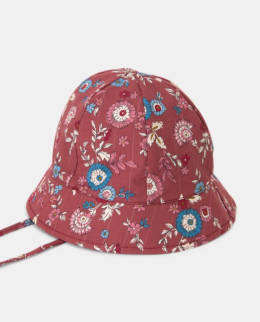 Imagen 0 de Gorro tejido flores de bebé niña