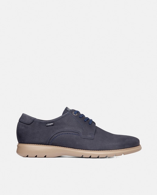 Imagem 0 de Sapatos de Atacadores em Pele