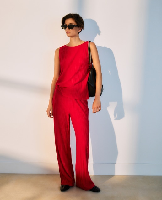 Imagen 0 de Pantalón de mujer de punto y plisado