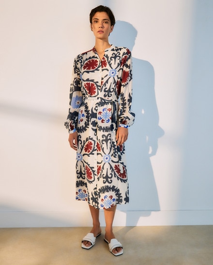 Vestido midi de manga larga