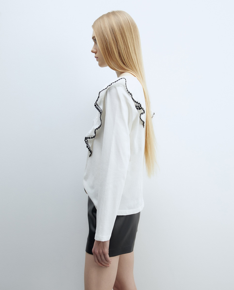 T-shirt com folhos Branco-4