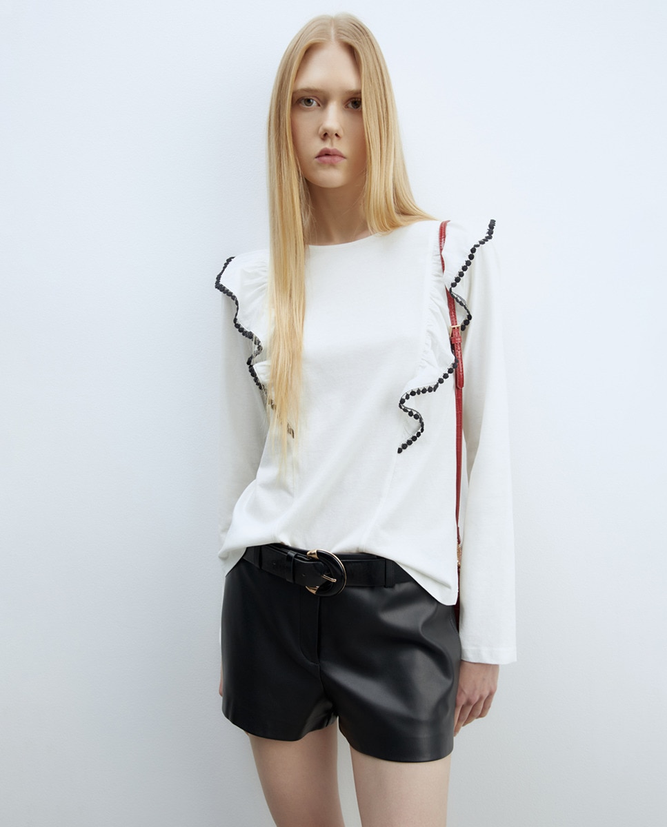 T-shirt com folhos Branco-1
