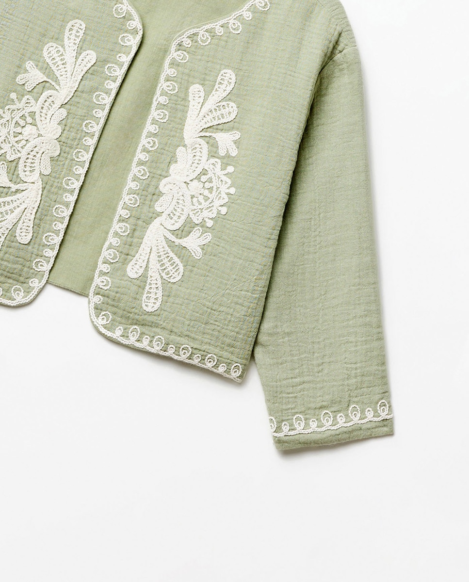 Kimono Ondulado com Bordados Caqui-3
