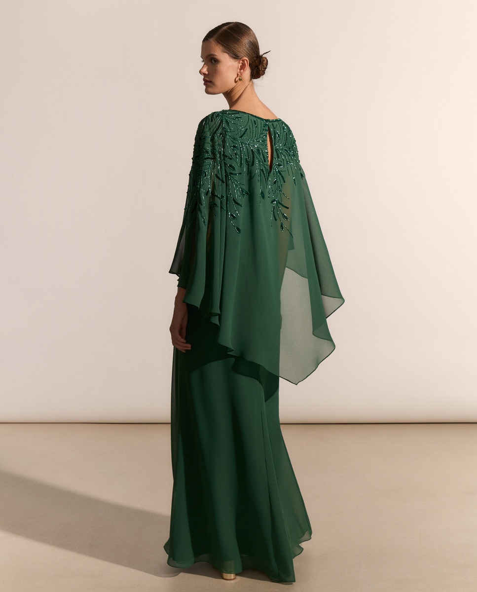 Vestido Comprido com Pedraria em Capelina 530 Verde Escuro-3