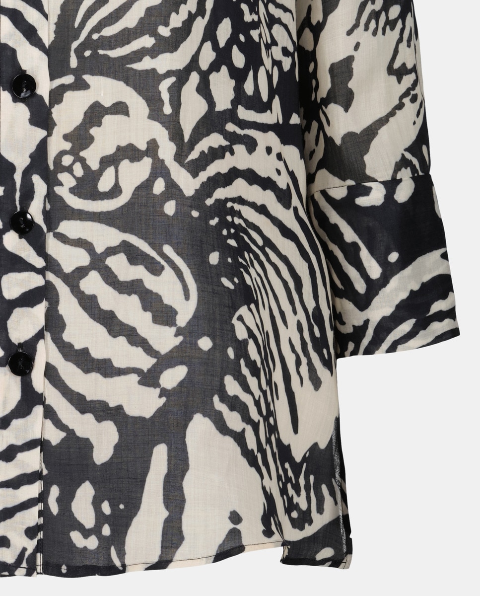 Blusa Oversize Estampada Preto-5