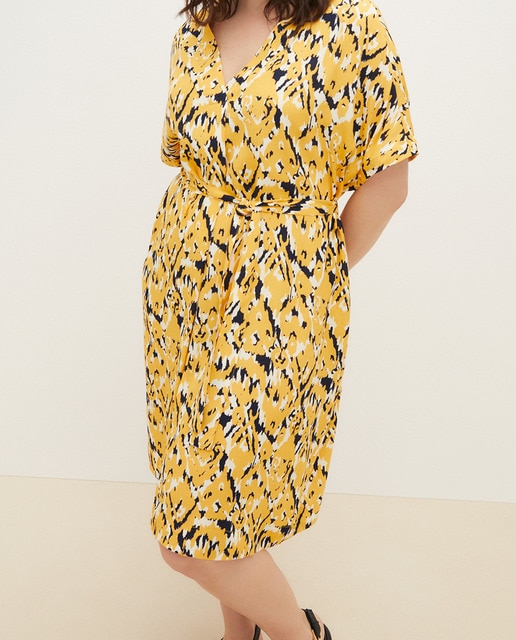 Imagen 0 de Vestido estampado con cinturón
