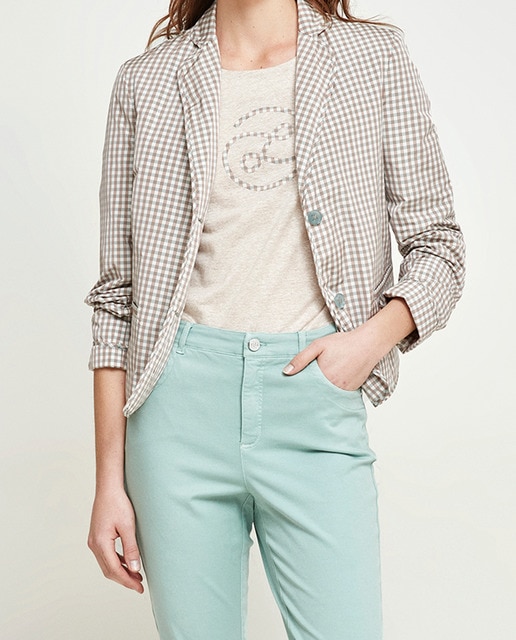 Imagen 0 de Blazer de mujer  de tejido técnico