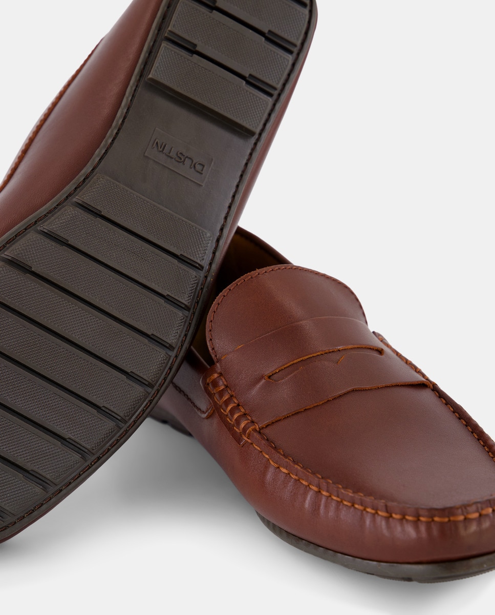 Sapatos Mocassins em Pele Couro-5